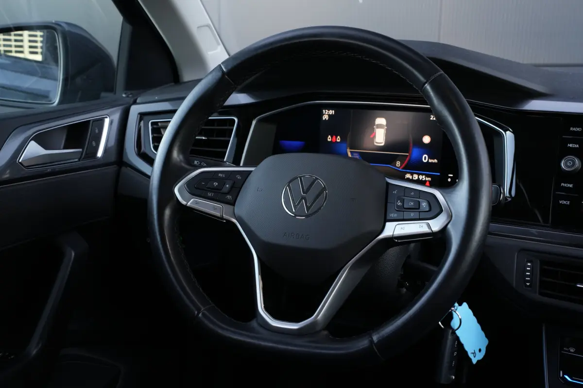 1.0 TSI 95pk Style | Apple Carplay | Adaptive Cruise | Carplay | PDC V+A |