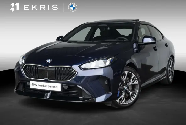 223 xDrive | Adaptief M Onderstel | Panoramadak | Driving Assistant Plus | Harman Kardon | Comfort Access | Head Up Display
