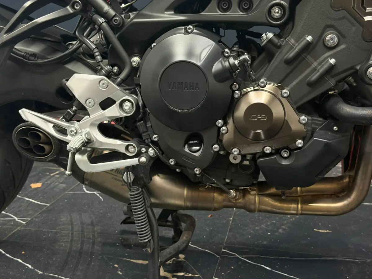 Tour Akrapovic Smoke windscherm