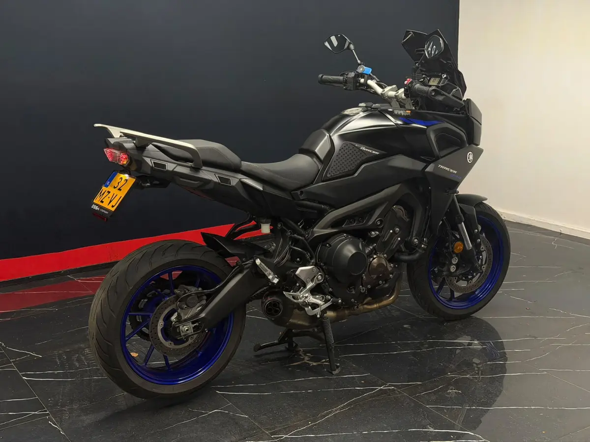 Tour Akrapovic Smoke windscherm