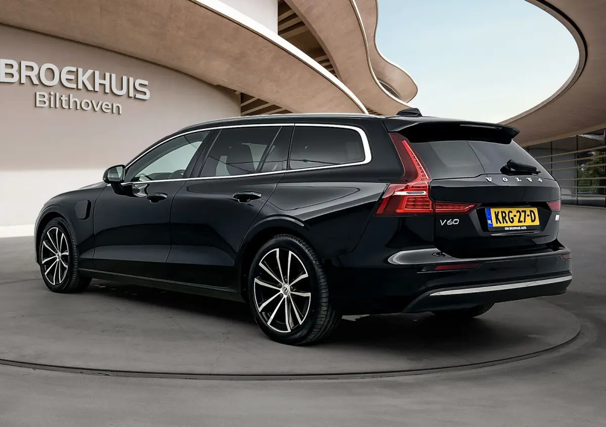 T6 Plug-in hybrid AWD Core Bright | Trekhaak | Adaptive Verlichting | Android Auto / Apple Carplay | PDC V+A en Camera | Extra getint glas | Stoel + Stuurverwarming |
