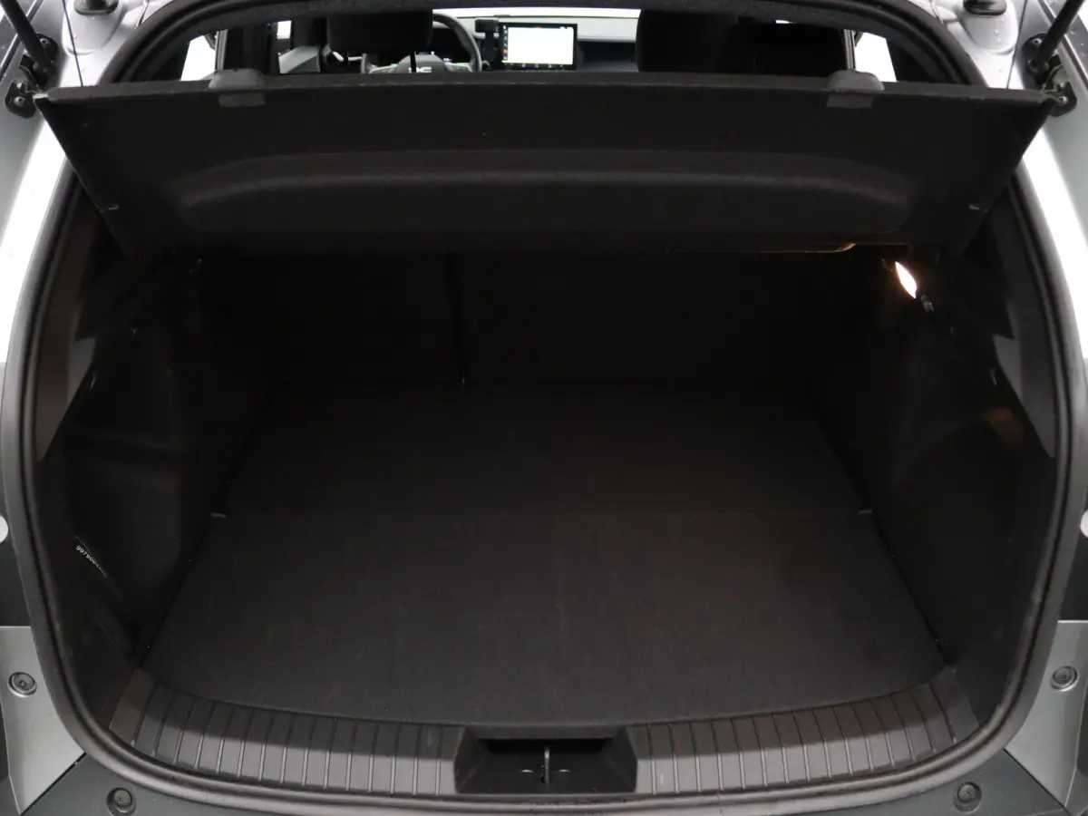 140pk Hybrid Journey Apple Carplay/Android Auto | Climate