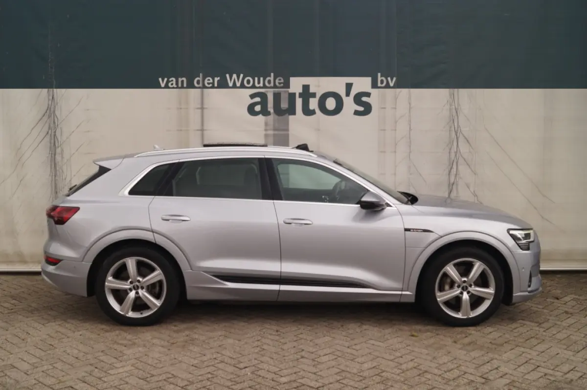 55 Quattro Advanced Edition Plus 95kWh -PANO-TREKHAAK-