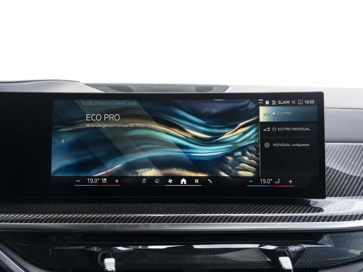 xDrive40i M Sportpakket Pro | M Sportuitlaat | Soft Close | Stoelventilatie | Driving Assistant Professional | Harman Kardon