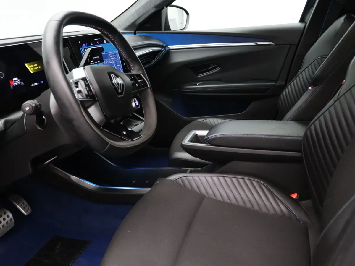 EV87 long range esprit Alpine Apple Carplay/Android Auto | Climate