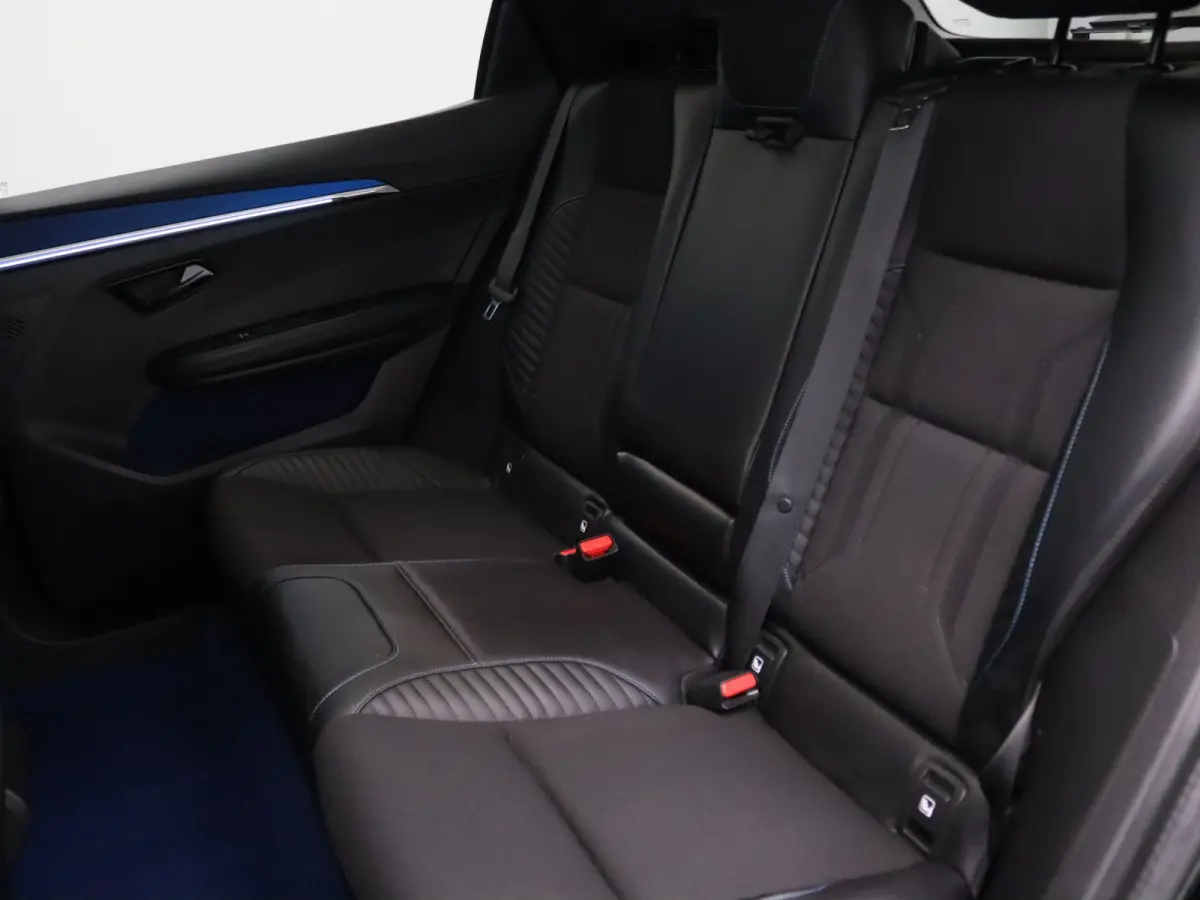 EV87 long range esprit Alpine Apple Carplay/Android Auto | Climate