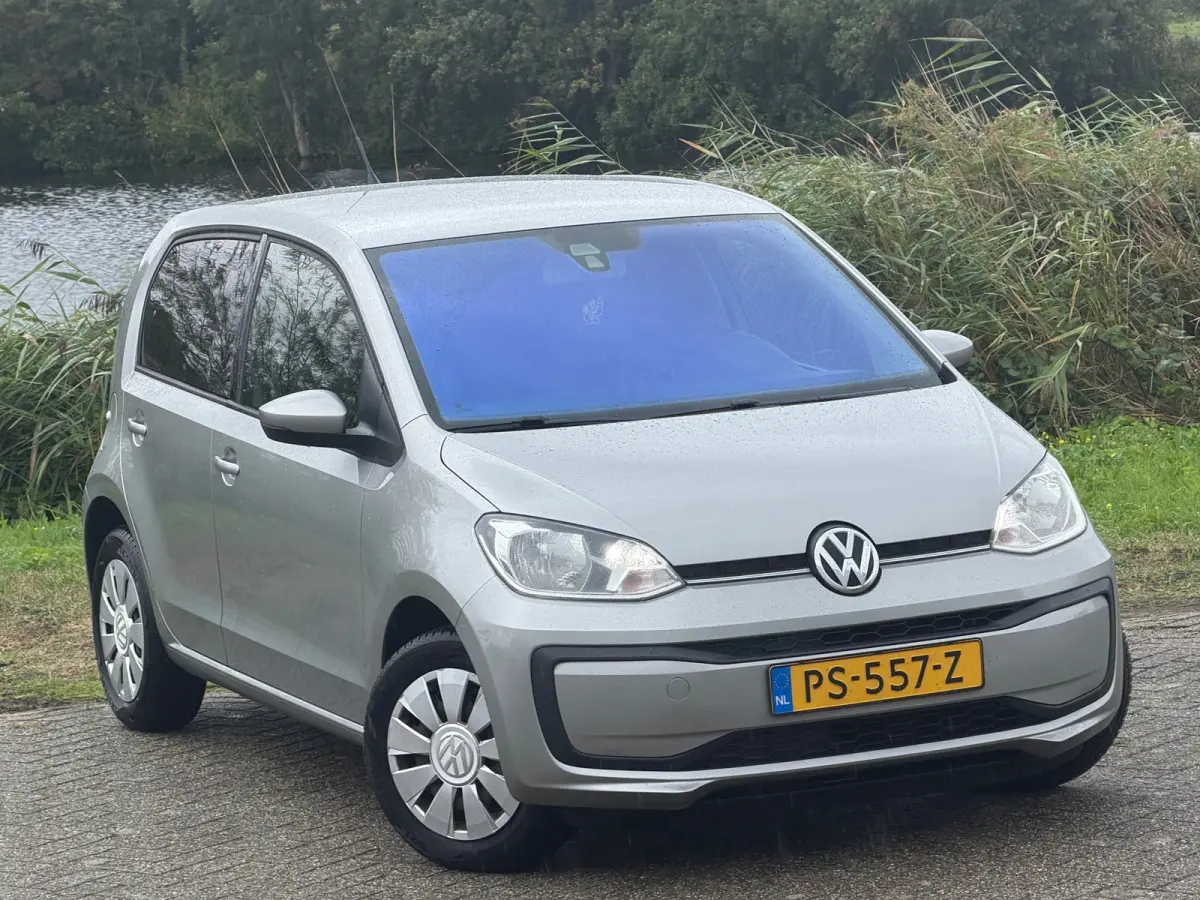 Up! 1.0 BMT Move Up! - Dark Silver - 2017 - Airco/Bluetooth - Compact & Zuinig