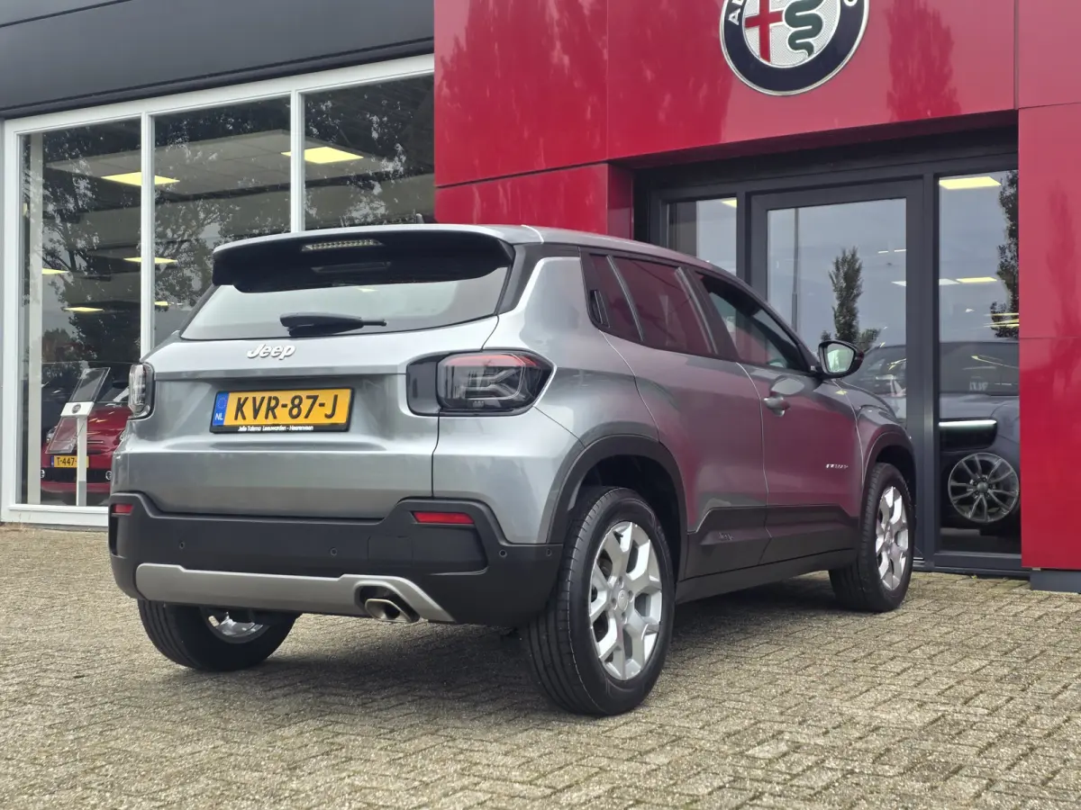 1.2 Altitude | Winterpakket | Parkeersensoren v + a | Apple/Android CarPlay