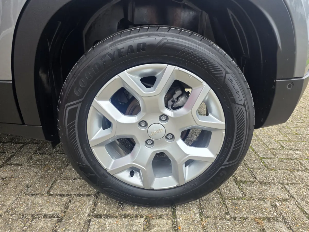 1.2 Altitude | Winterpakket | Parkeersensoren v + a | Apple/Android CarPlay