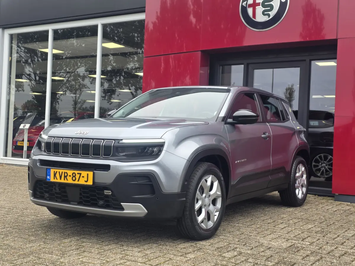 1.2 Altitude | Winterpakket | Parkeersensoren v + a | Apple/Android CarPlay