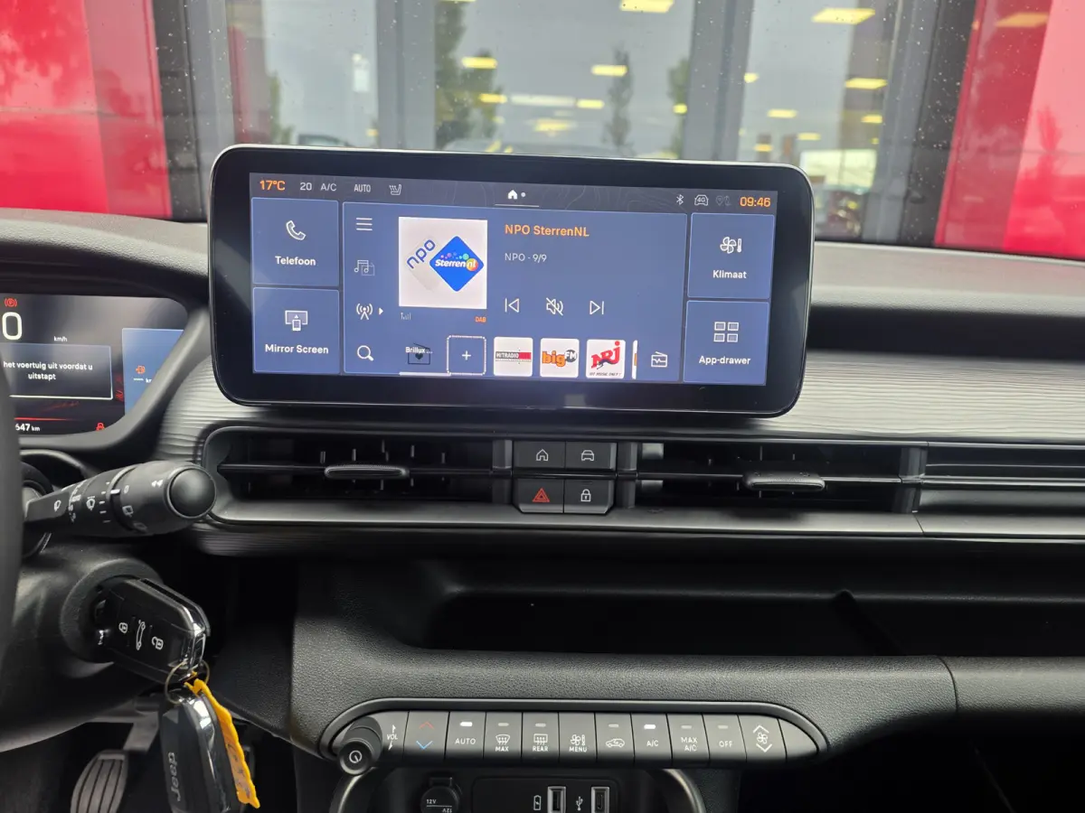 1.2 Altitude | Winterpakket | Parkeersensoren v + a | Apple/Android CarPlay