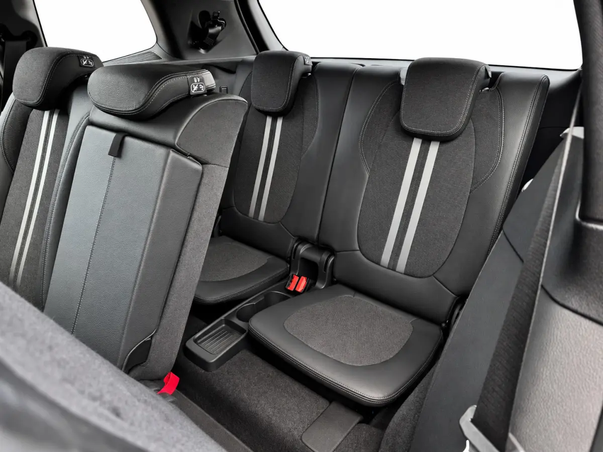 218i 7 persoons | M-Sport | LED | Memory | Navi | Stoelverwarming | Elektr. achterklep