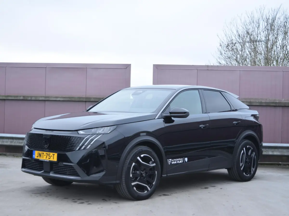 1.6 plug-in Hybrid 195 Allure | 195PK | NAVI | PARKEERSENSOREN MET CAMERA | AFN TREKHAAK