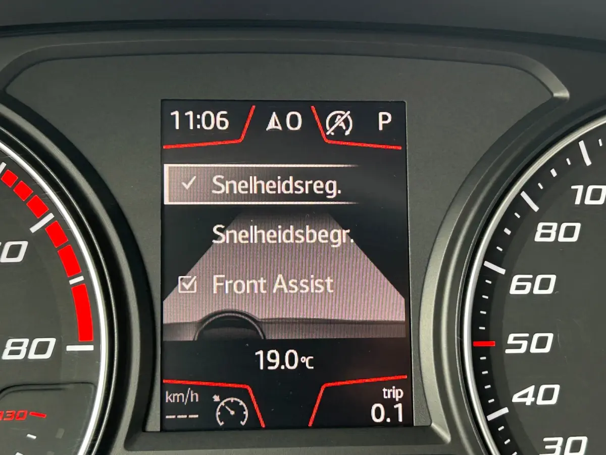 1.5 TSI DSG 150PK Ecc/Pdc/Trekhaak/Front-Assist/Pr-Glass/El-Kofferklep
