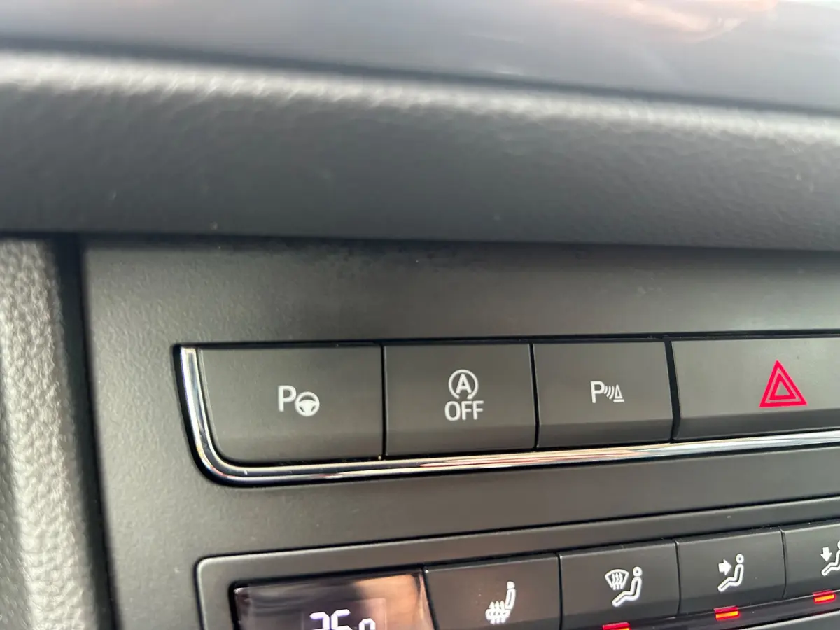 1.5 TSI DSG 150PK Ecc/Pdc/Trekhaak/Front-Assist/Pr-Glass/El-Kofferklep