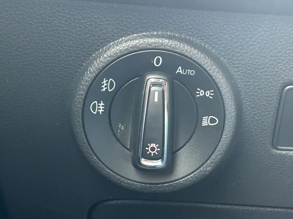 1.5 TSI DSG 150PK Ecc/Pdc/Trekhaak/Front-Assist/Pr-Glass/El-Kofferklep