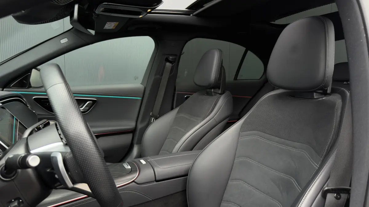 313pk 300e AMG Line | AMG-Styling | 360 Camera | Burmeister Audio | Stoelventilatie | Adaptive Cruise met Stuurhulp | Elektrisch panoramadak | Leder |