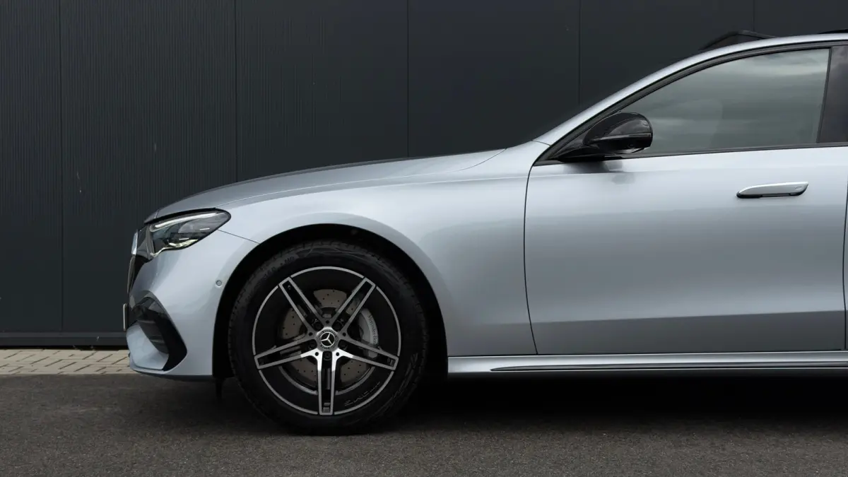 313pk 300e AMG Line | AMG-Styling | 360 Camera | Burmeister Audio | Stoelventilatie | Adaptive Cruise met Stuurhulp | Elektrisch panoramadak | Leder |