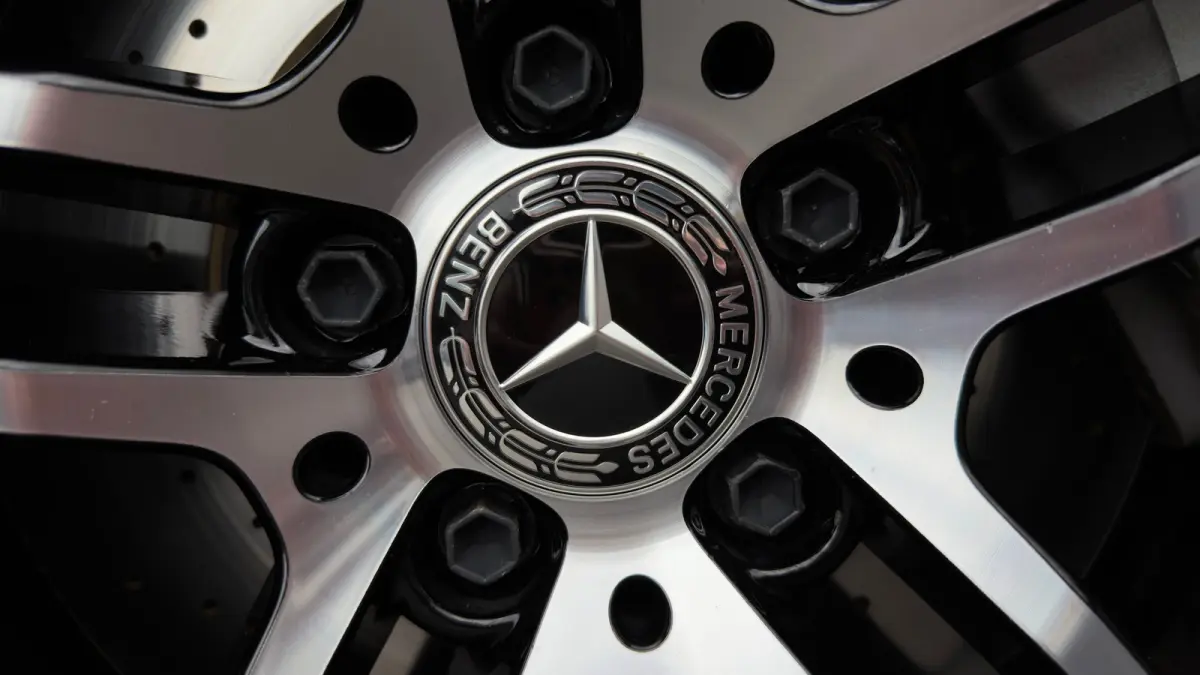 313pk 300e AMG Line | AMG-Styling | 360 Camera | Burmeister Audio | Stoelventilatie | Adaptive Cruise met Stuurhulp | Elektrisch panoramadak | Leder |