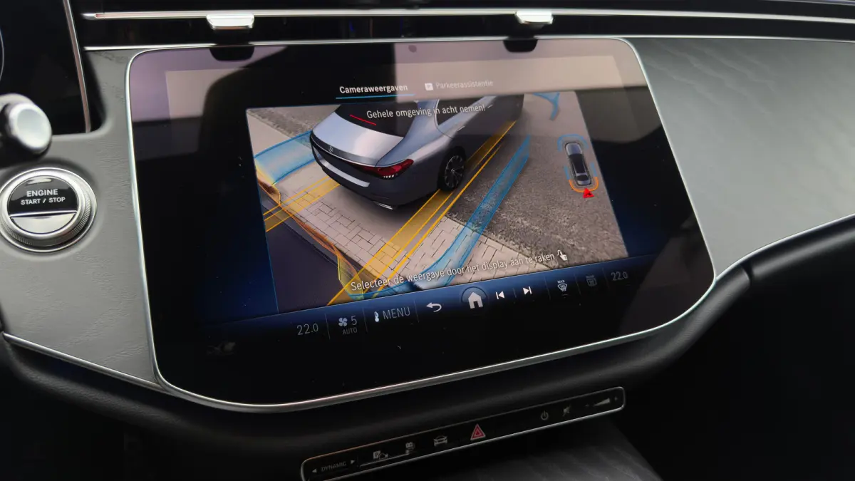 313pk 300e AMG Line | AMG-Styling | 360 Camera | Burmeister Audio | Stoelventilatie | Adaptive Cruise met Stuurhulp | Elektrisch panoramadak | Leder |