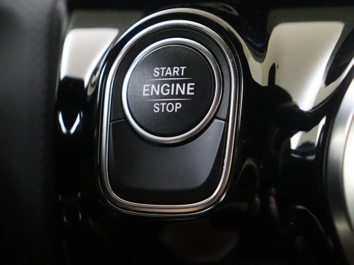 250 e AMG Line / Stoelverwarming / Trekhaak / Achteruitrijcamera /