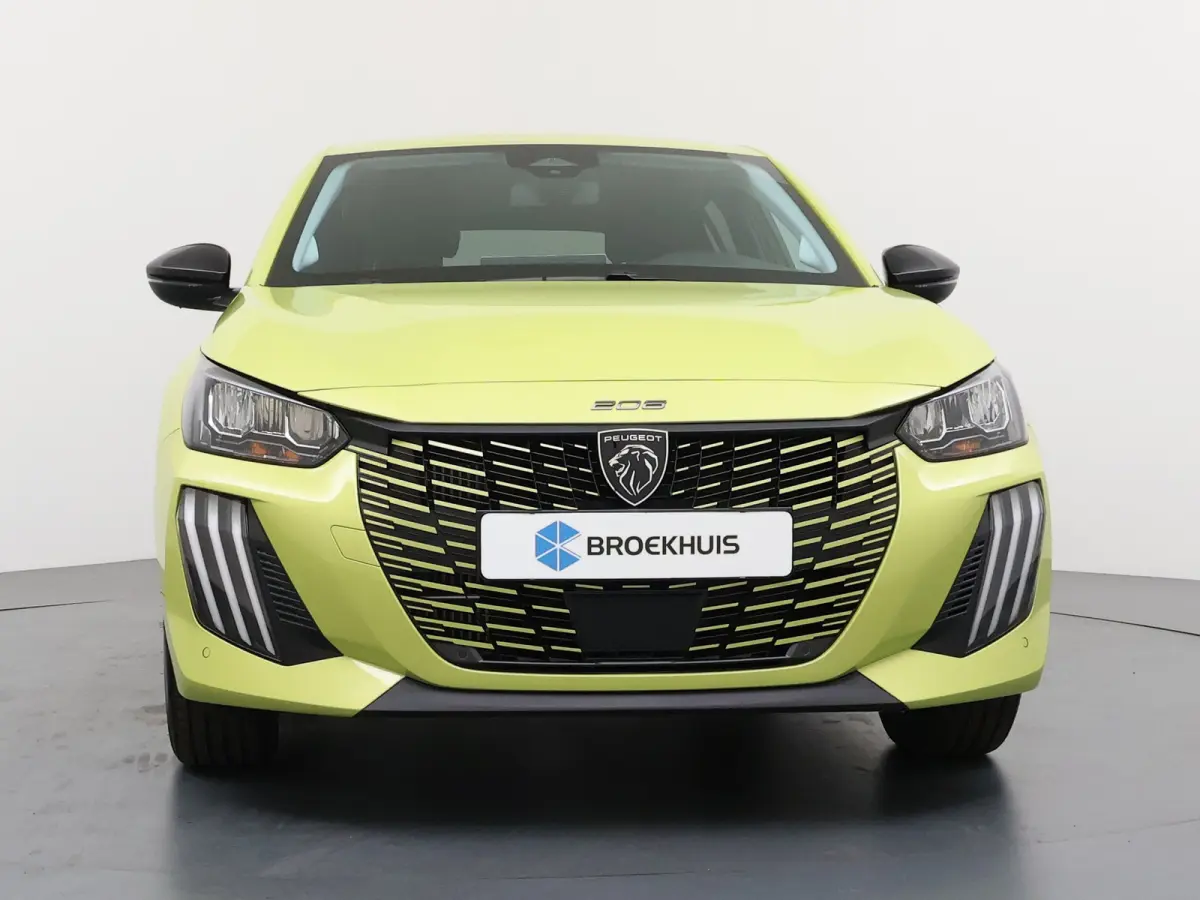 | Demo Deal | 1.2 Hybrid 110 e-DCS6 Business | Automatische verlichting | Elektrische parkeerrem | Extra getinte achterste zijruiten en achterruit
