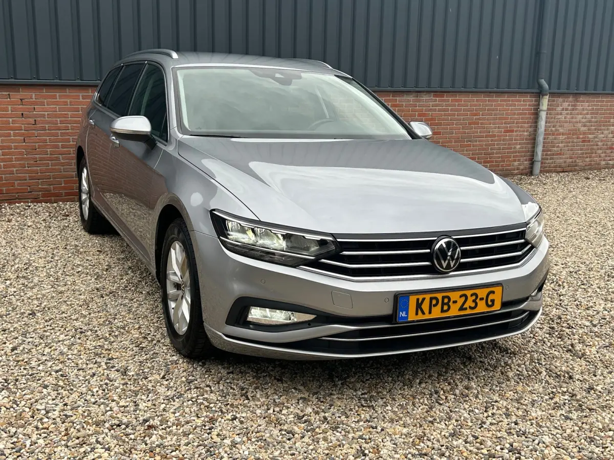1.5 TSI 150PK DSG/Navigatie/Pdc/Front+Lane-Assist/Acc
