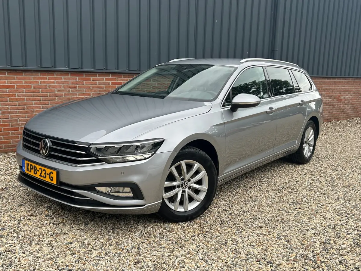 1.5 TSI 150PK DSG/Navigatie/Pdc/Front+Lane-Assist/Acc