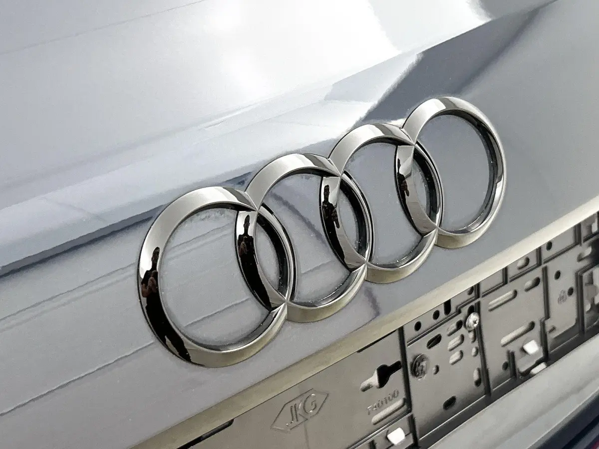45 TFSI e S edition Competition | Automaat | Apple Carplay / Android Auto | Elektrisch Verstelbare Bestuurdersstoel | Massage | Sfeerverlichting | Elektrische Achterklep | Stoelverwarming | 