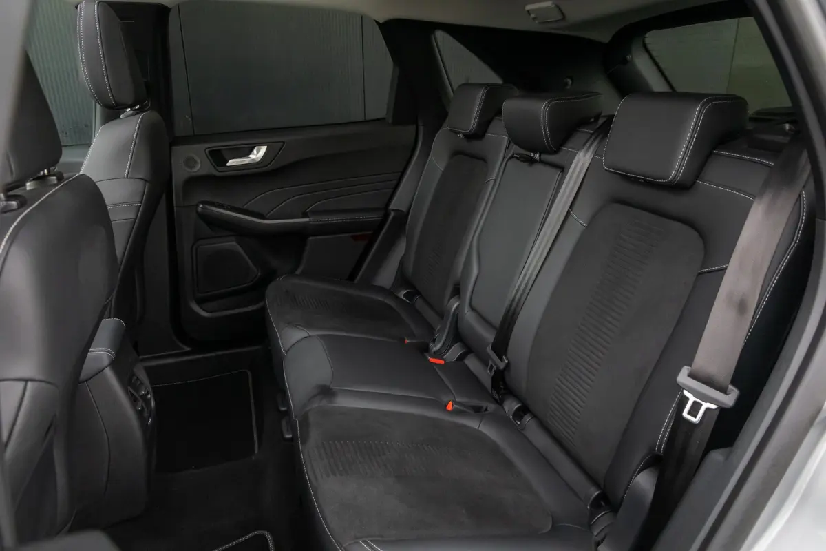 2.5 PHEV Active X | Full options inclusief trekhaak | 2100kg trekgewicht