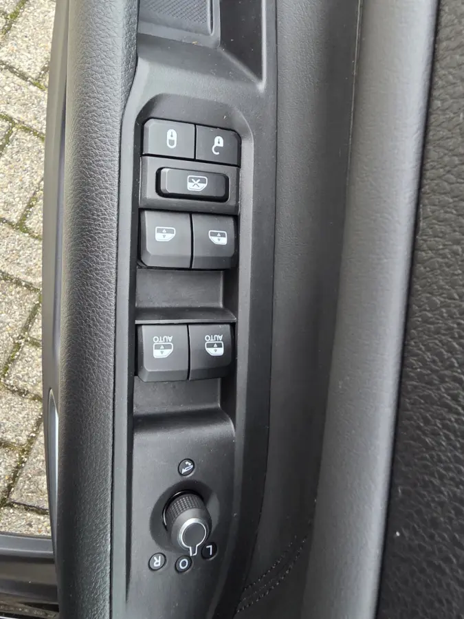 1.5T e-Hybrid Longitude | Winterpakket | Apple/Android CarPlay