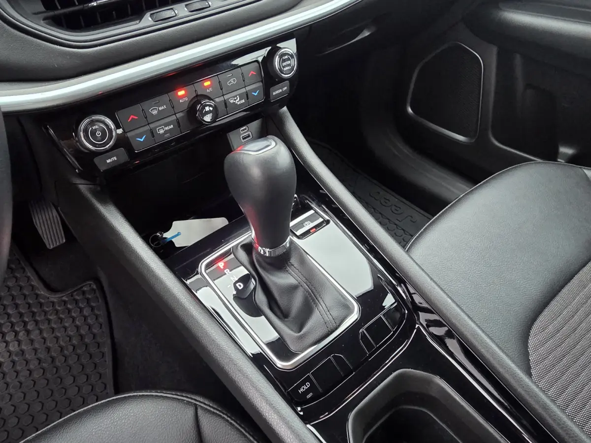 1.5T e-Hybrid Longitude | Winterpakket | Apple/Android CarPlay