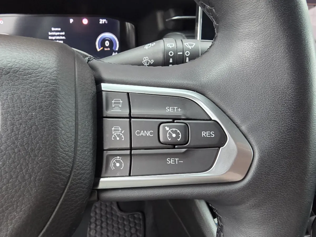 1.5T e-Hybrid Longitude | Winterpakket | Apple/Android CarPlay
