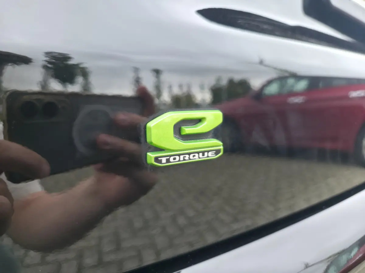 1.5T e-Hybrid Longitude | Winterpakket | Apple/Android CarPlay