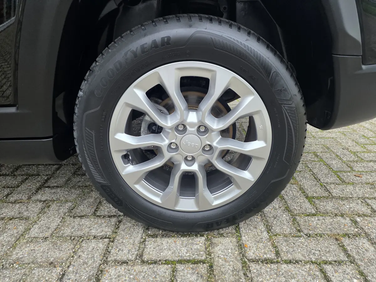 1.5T e-Hybrid Longitude | Winterpakket | Apple/Android CarPlay