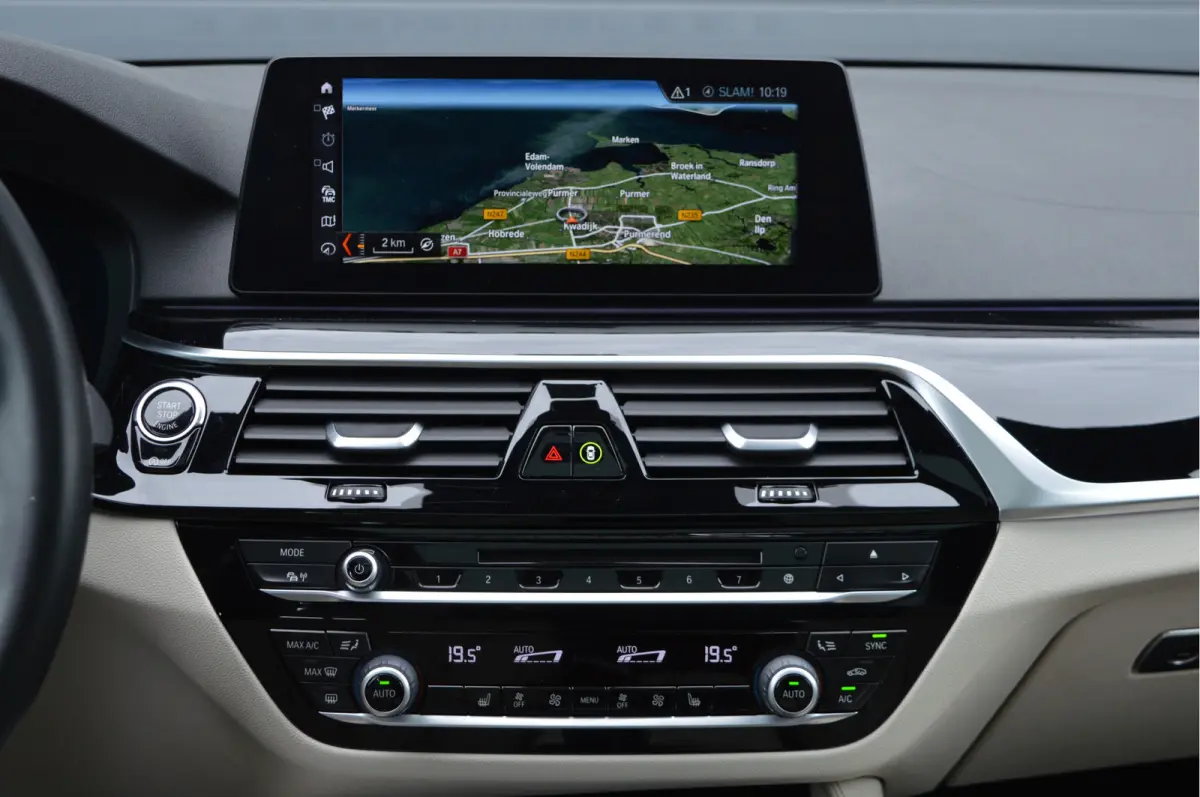 520i High Executive | M-PAKKET | PANO | CAMERA |