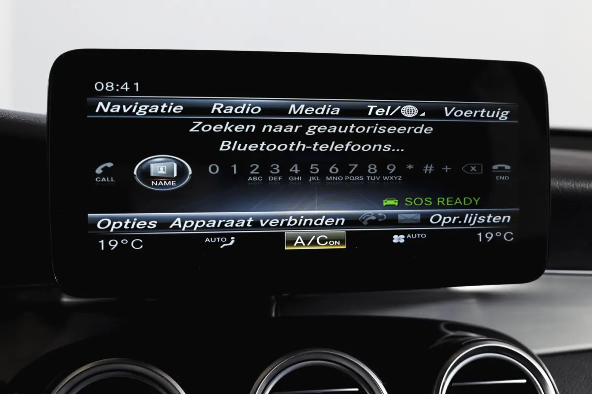 250 4MATIC 211 PK Premium AMG Line | S/K-Panodak | Cruise | Stoelverw. | PDC | Camera | App. Connect | ECC | LM 21" |