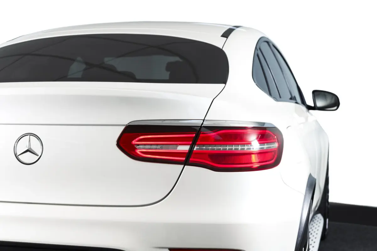 250 4MATIC 211 PK Premium AMG Line | S/K-Panodak | Cruise | Stoelverw. | PDC | Camera | App. Connect | ECC | LM 21" |