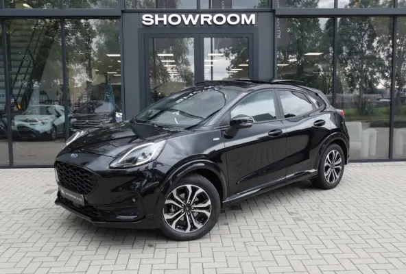 1.0 EcoBoost ST-Line X PANO B&O CAM