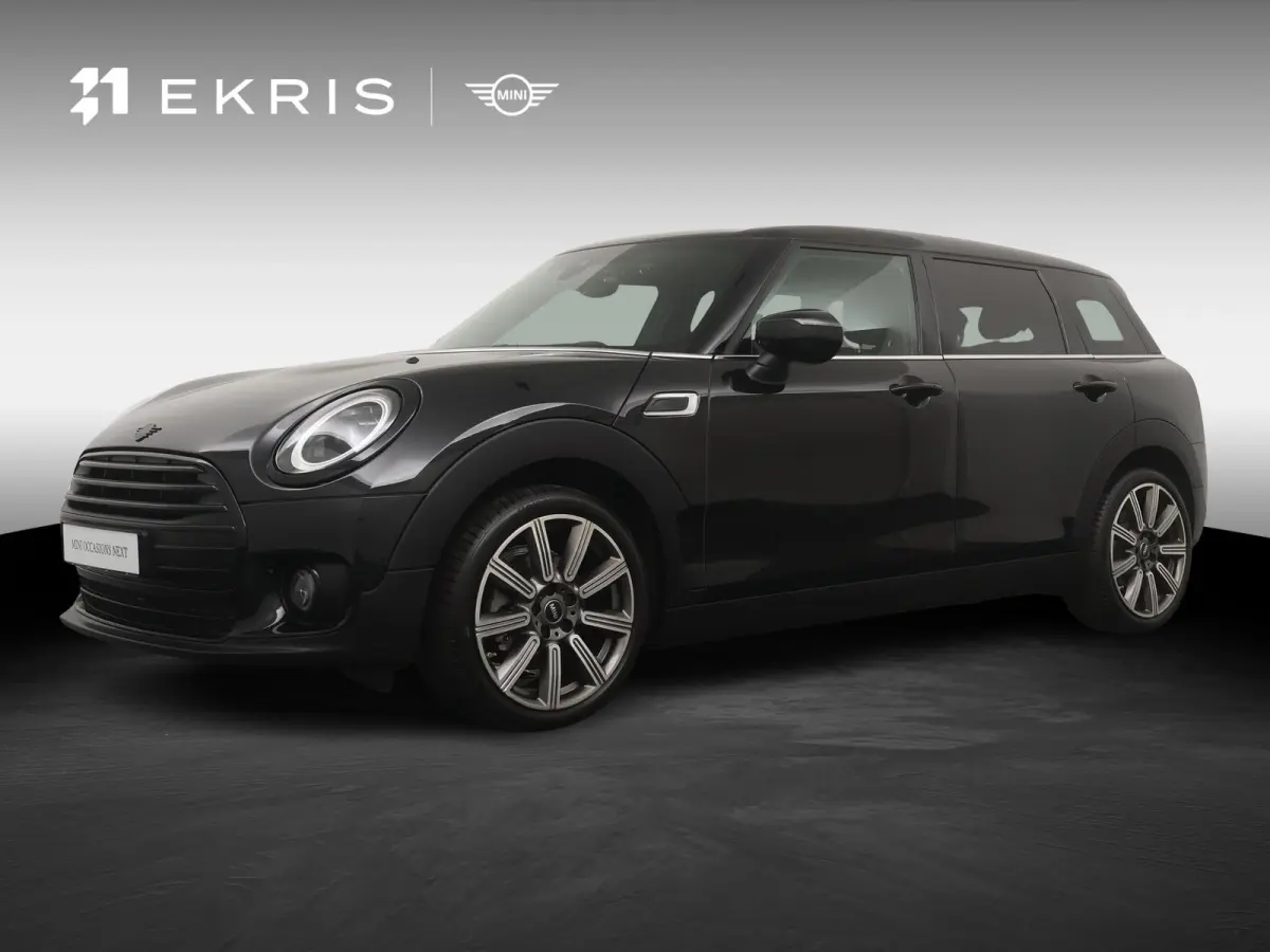 Cooper | Cruise control | Keyless entry | Led koplamen | Achteruitrijcamera | Stoelverwarming