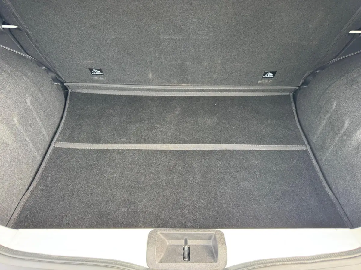 Comfort Plus 27 kWh CCS/Navi/Camera/CarPlay/