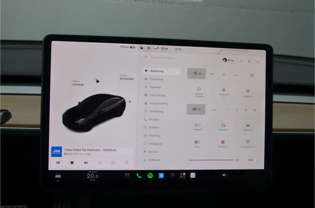 Performance AWD 75 kWh AutoPilot3.0, Warmtepomp