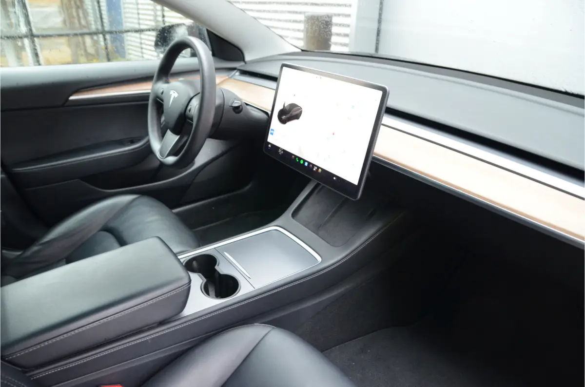 Performance AWD 75 kWh AutoPilot3.0, Warmtepomp