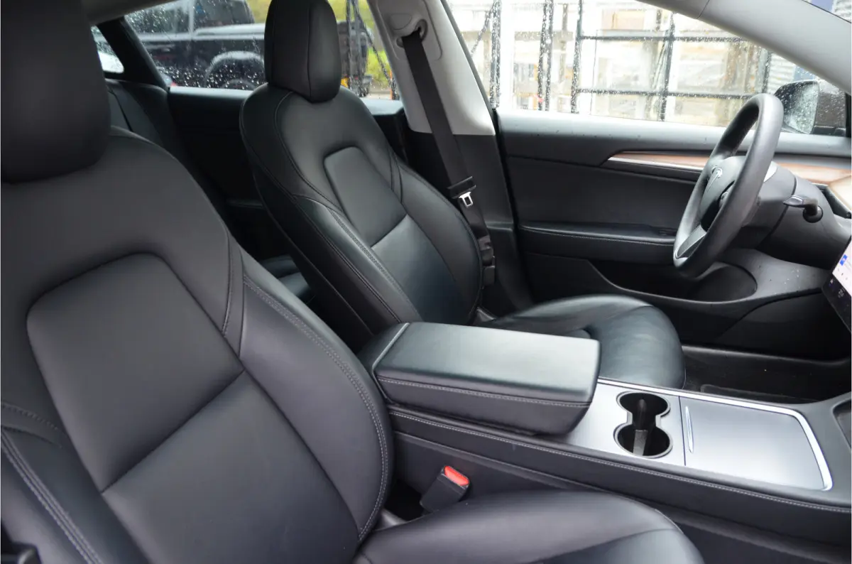 Performance AWD 75 kWh AutoPilot3.0, Warmtepomp