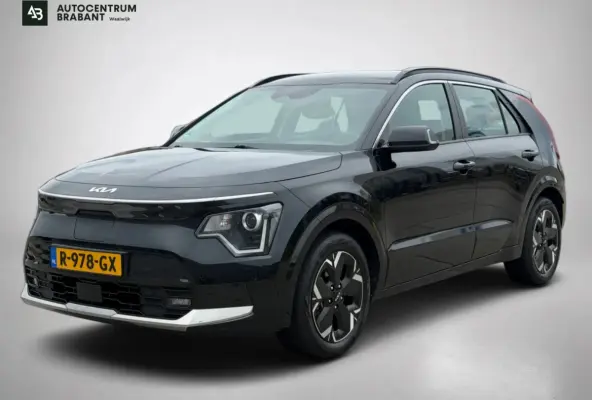 DynamicLine 64.8 kWh SOH 99% (NL-auto, 1e Eig, Dealer OndH, Navi, Carplay, Camera, ParkeerS, Lane Assist, ActiveC, Etc