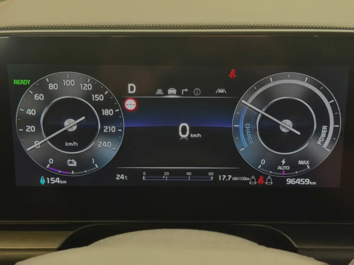 DynamicLine 64.8 kWh SOH 99% (NL-auto, 1e Eig, Dealer OndH, Navi, Carplay, Camera, ParkeerS, Lane Assist, ActiveC, Etc