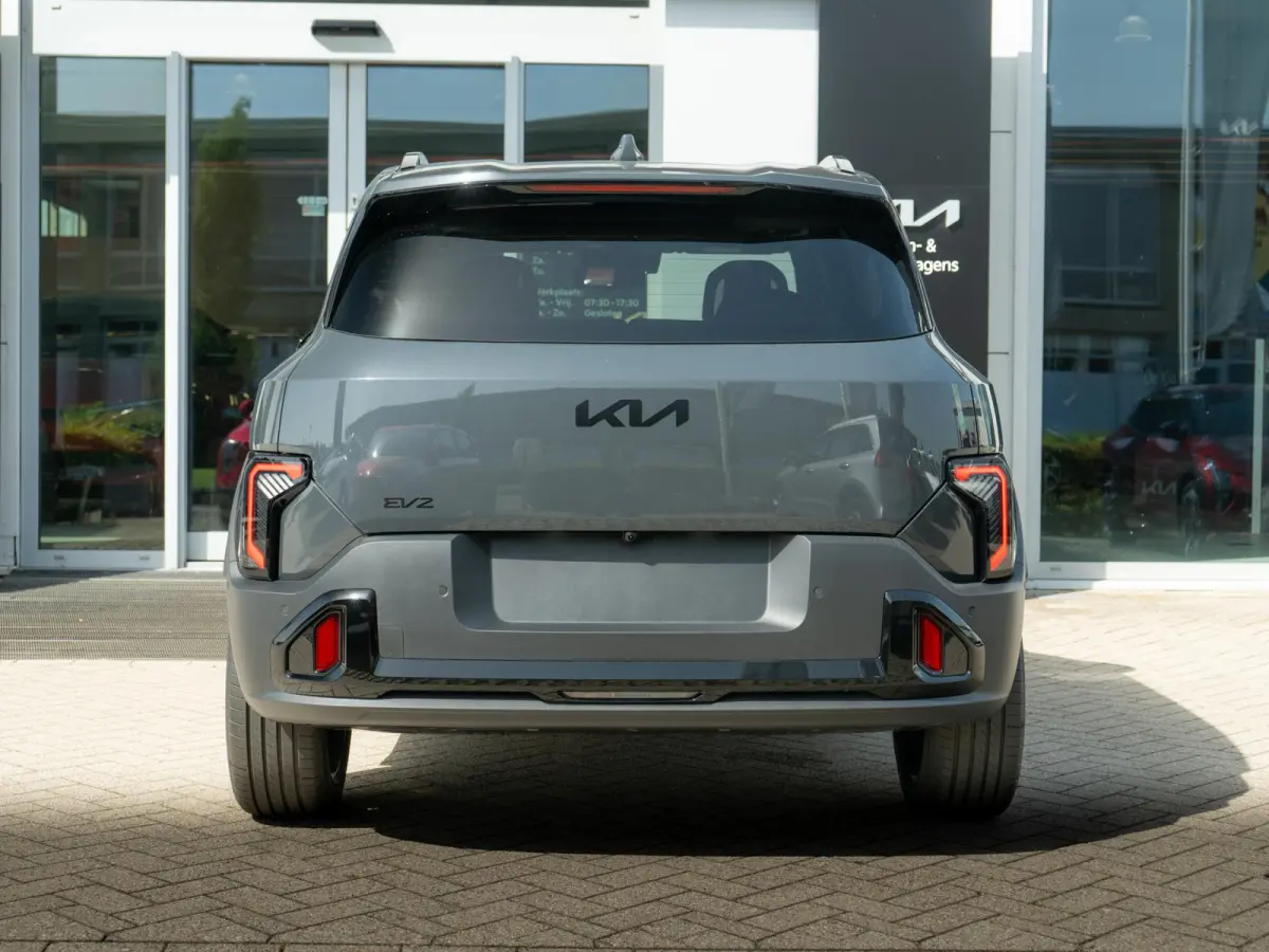 Black-Line 61 kWh 4p | Actieprijs* | Stoel en stuurverwarming | Stoel ventilatie | Schuifkanteldak |