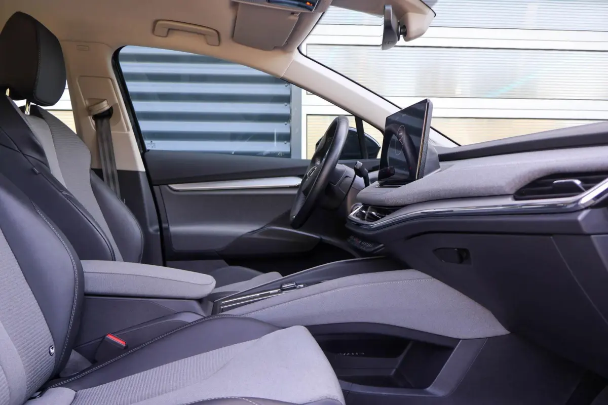 60 180pk | SoH 94% | Navigatie | Camera | Apple Carplay / Android Auto | Cruise Control