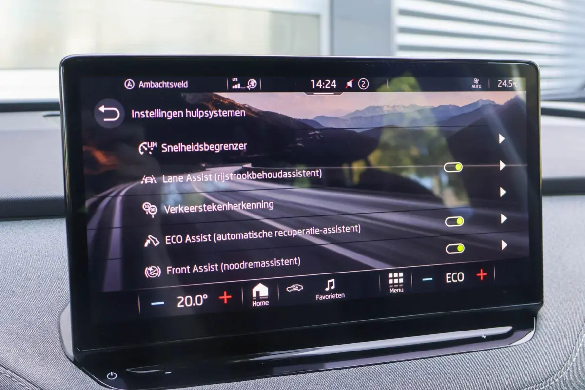 60 180pk | SoH 94% | Navigatie | Camera | Apple Carplay / Android Auto | Cruise Control