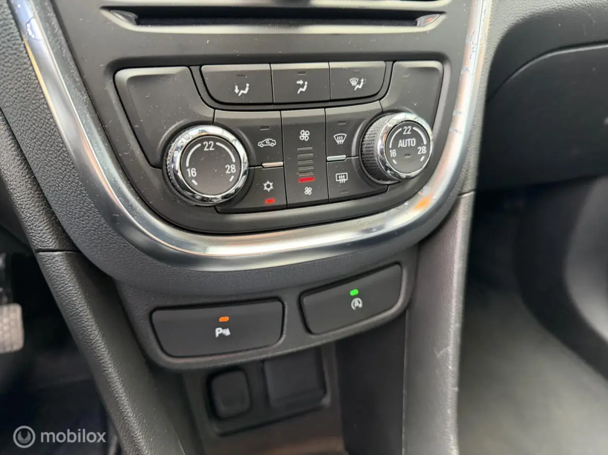 1.4 T Innovation sport 17 inch trekh navi 1ste eigenaar